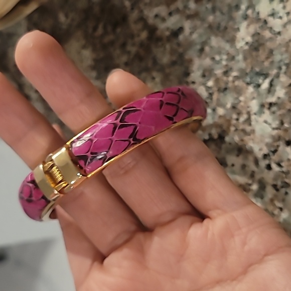 Made In Italy Vintage Pink Snake Print Bracelet - Picture 4 of 5